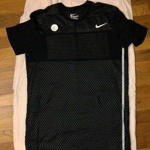 Nike tee athletic cut